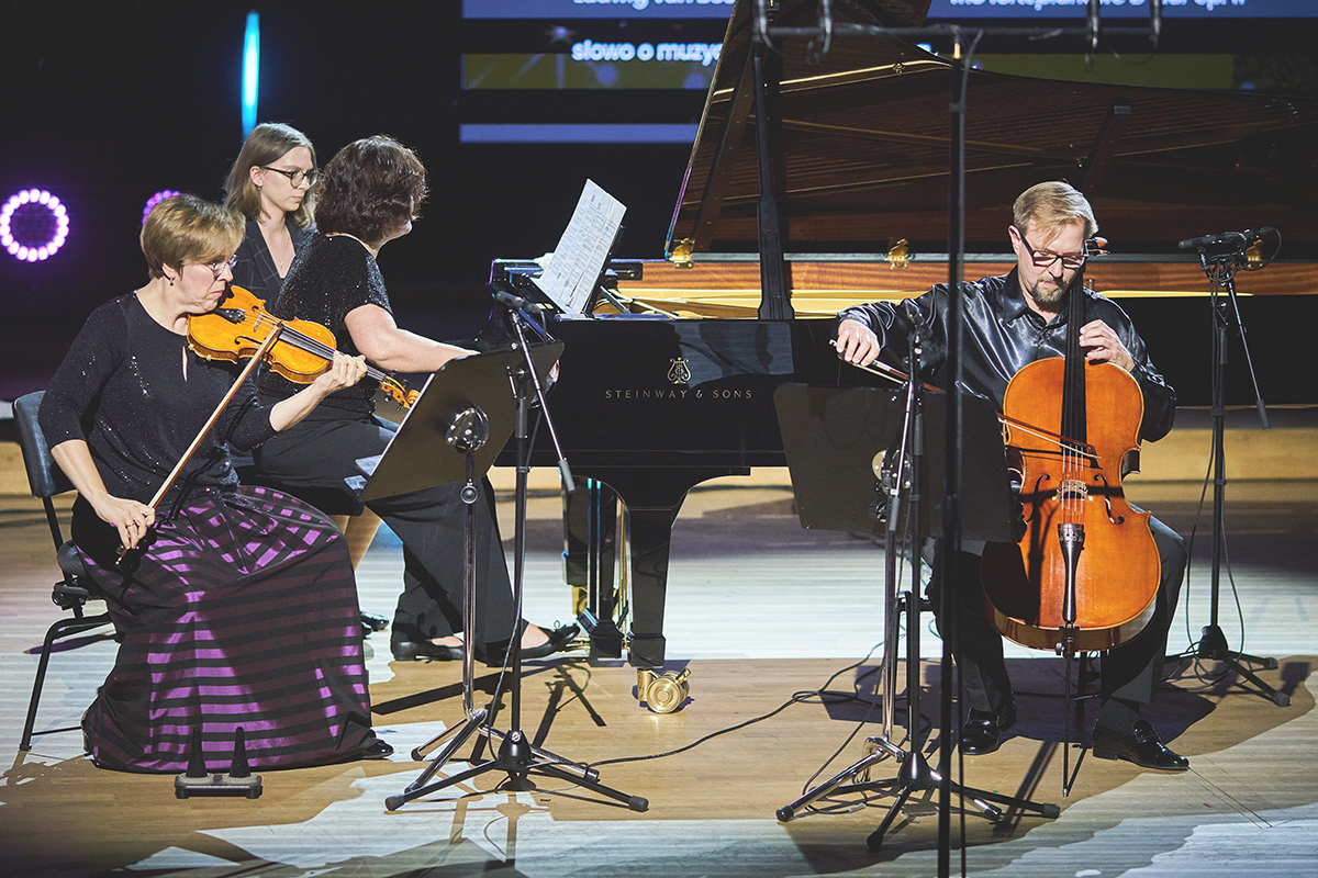 VIVO TRIO